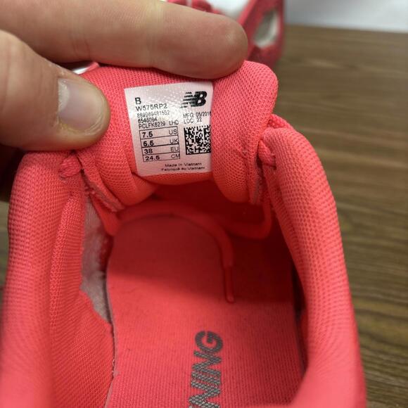 New Balance Womens 575 V2 W575RP2 Pink Running Shoes Sneakers Size 6.5 B - Picture 7 of 12